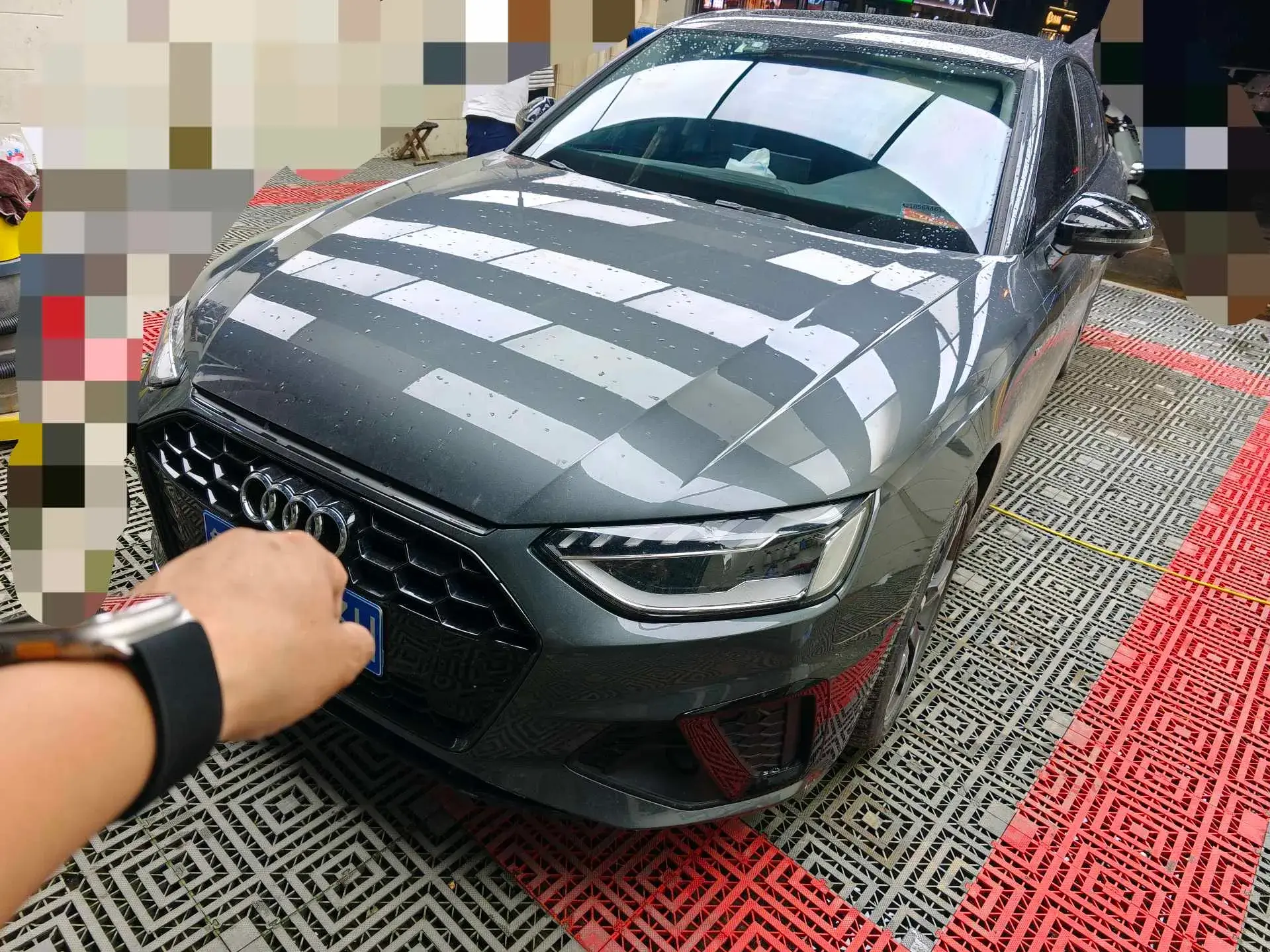 2020 AUDI A4L view 1