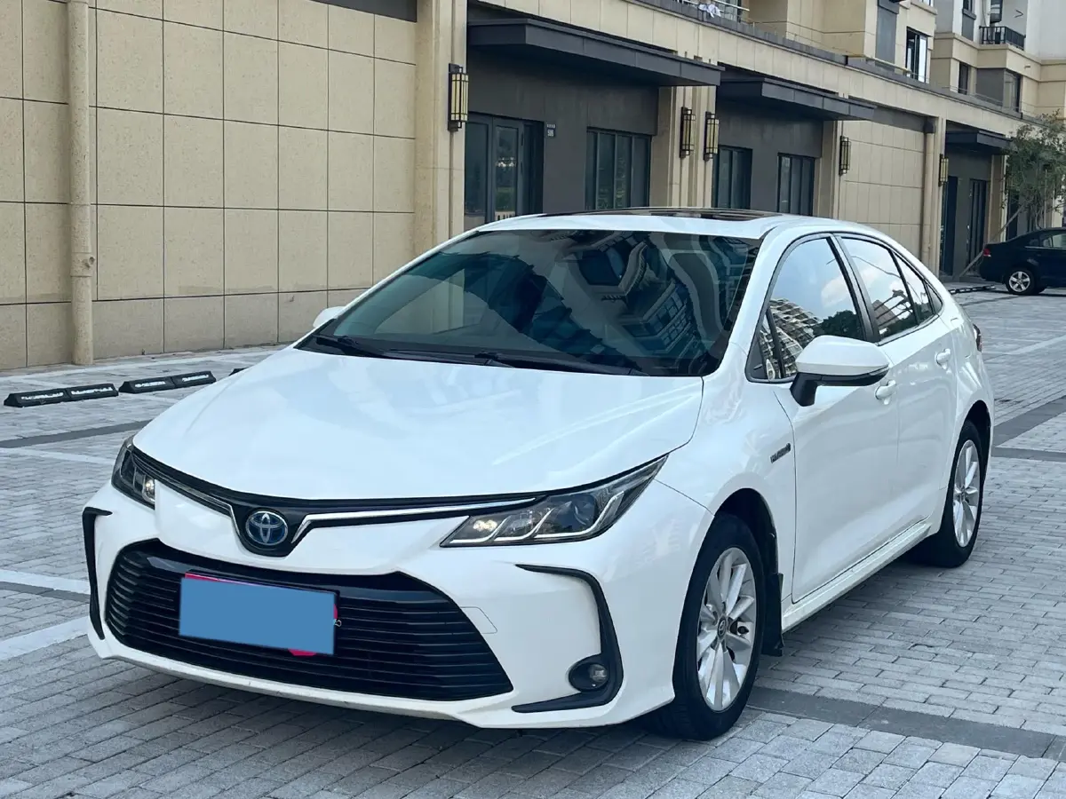 2021 Toyota Corolla 1.8L 98HP L4 E-CVT Hybrid
