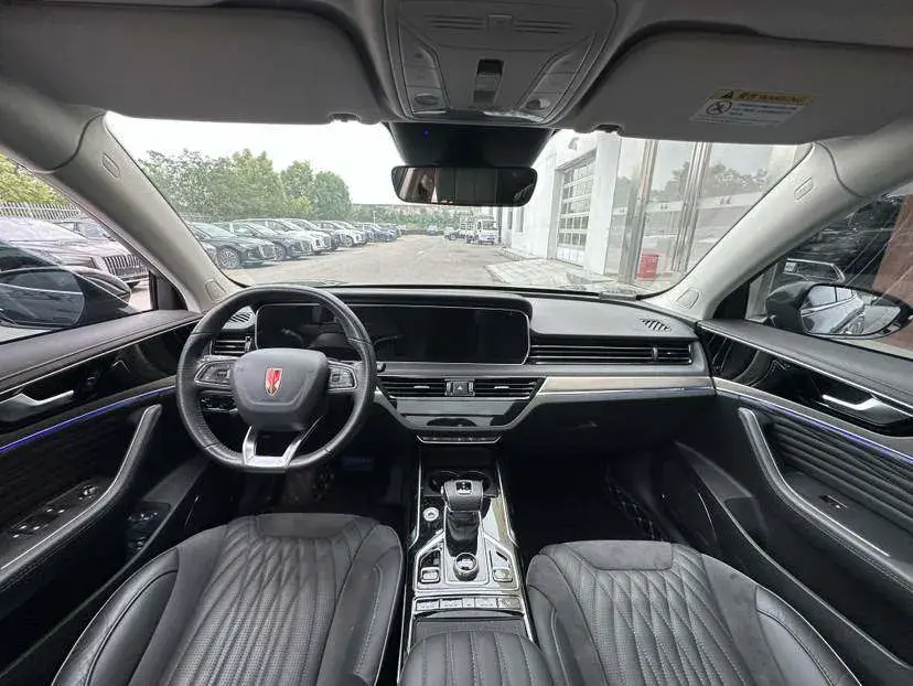 2022 HONGQI HS5 thumbnail 2