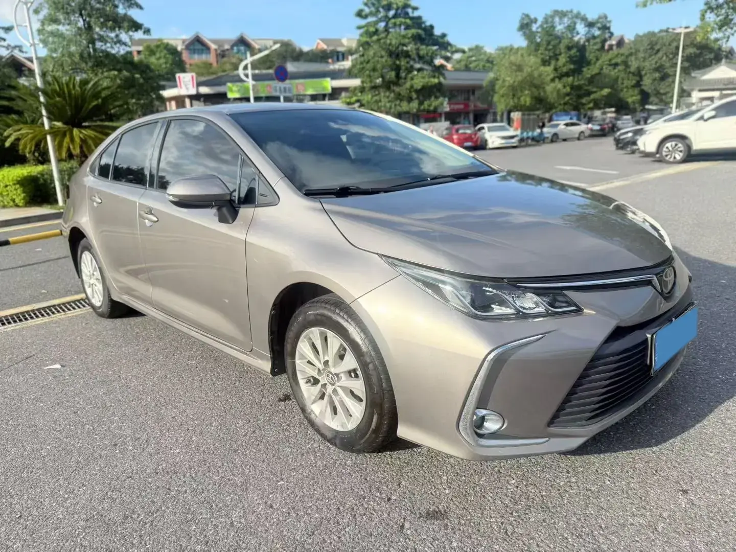 2021 TOYOTA COROLLA thumbnail 4