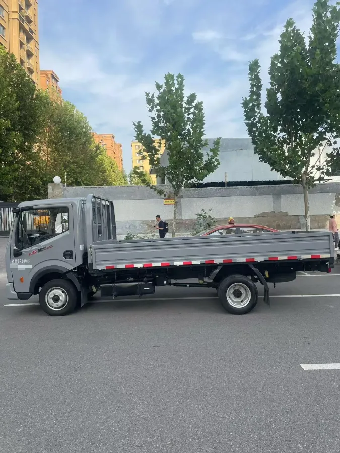 2023 Isuzu YiFang 6MT,autocango,china used car exporter,china ev exporter,chinese used car exporter,chinese used ev exporter