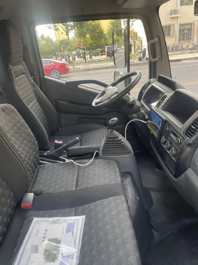 2023 Isuzu YiFang 6MT,autocango,china used car exporter,china ev exporter,chinese used car exporter,chinese used ev exporter