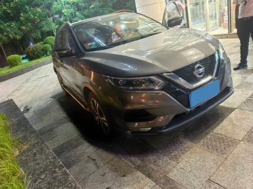 2019 NISSAN QASHQAI thumbnail 3