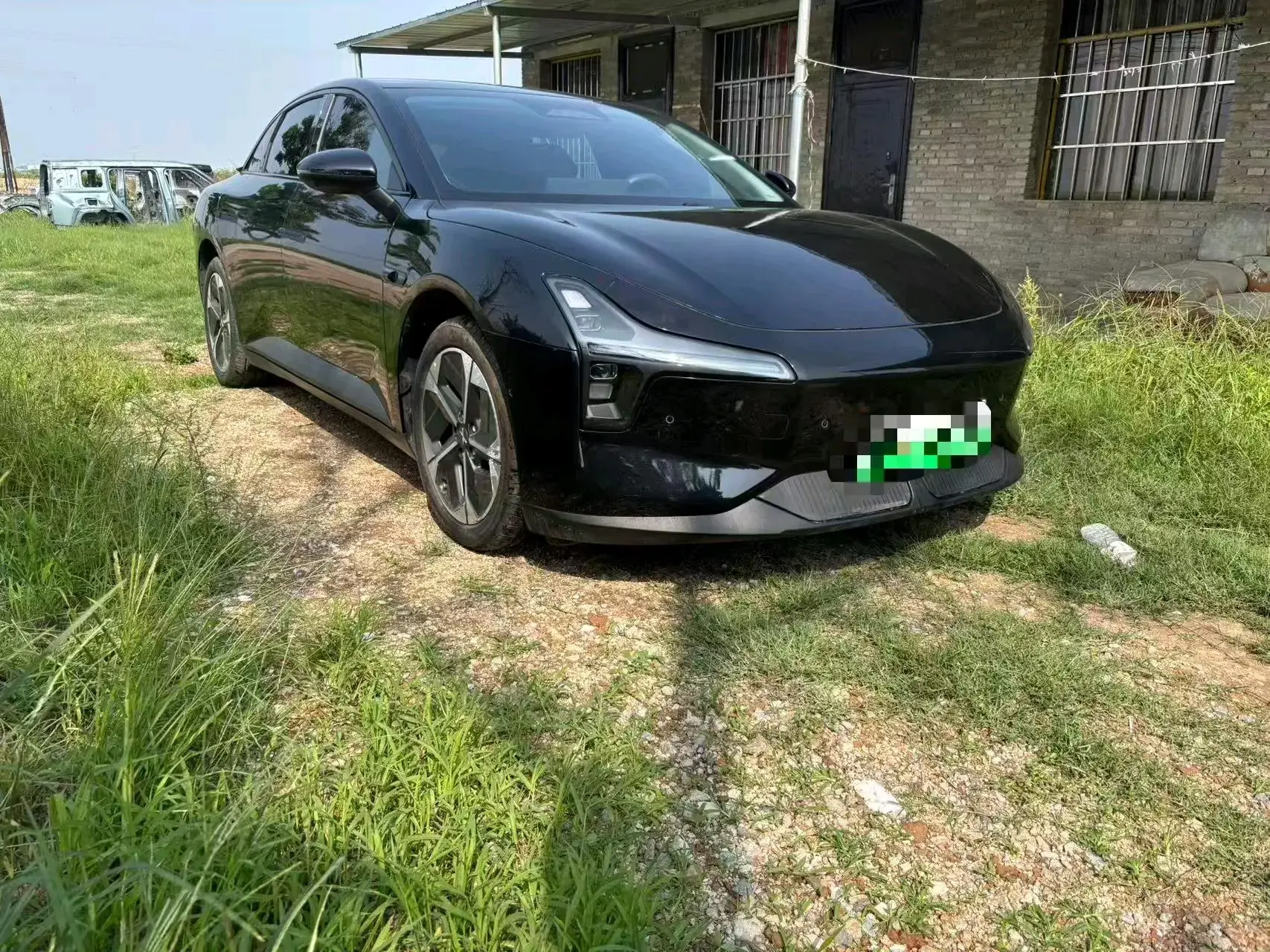 2025 XPENG MONA thumbnail 2