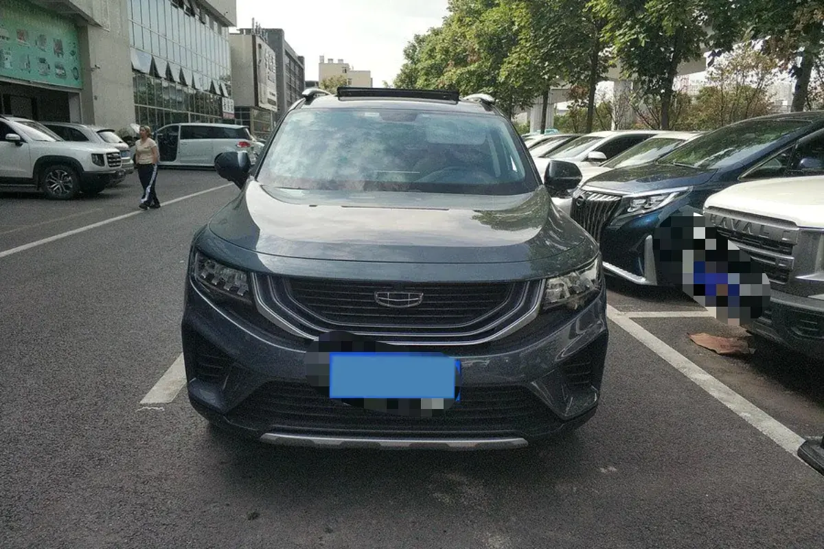 2020 GEELY OKAVANGO thumbnail 2