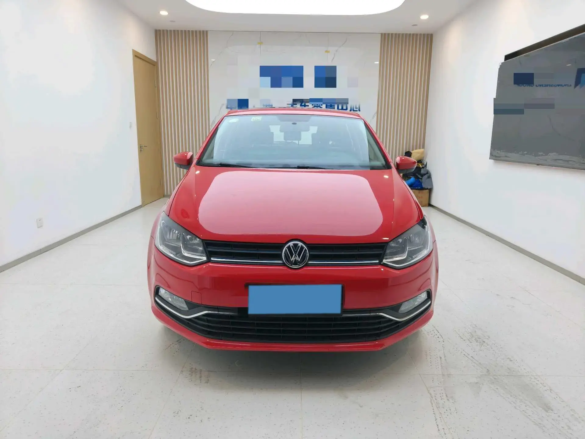 2016 VOLKSWAGEN POLO thumbnail 2