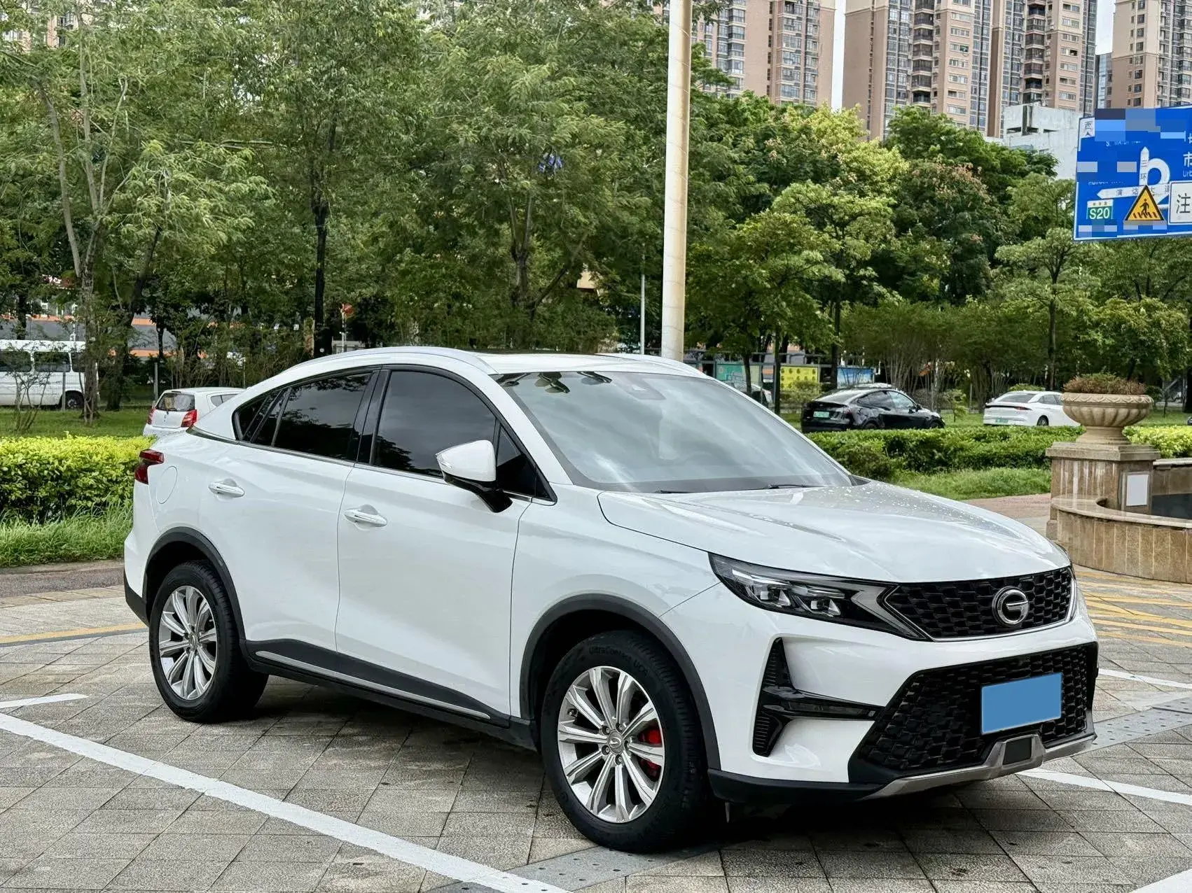 2020 GAC TRUMPCHI thumbnail 3