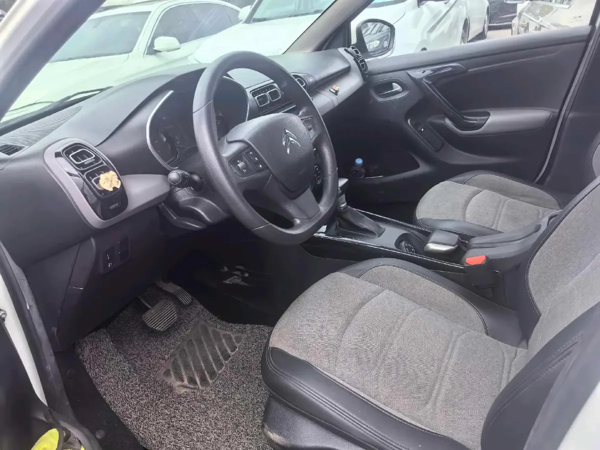 2021 Citroen C3-XR 1.2T 116HP L3 6DCT,autocango,china used car exporter,china ev exporter,chinese used car exporter,chinese used ev exporter