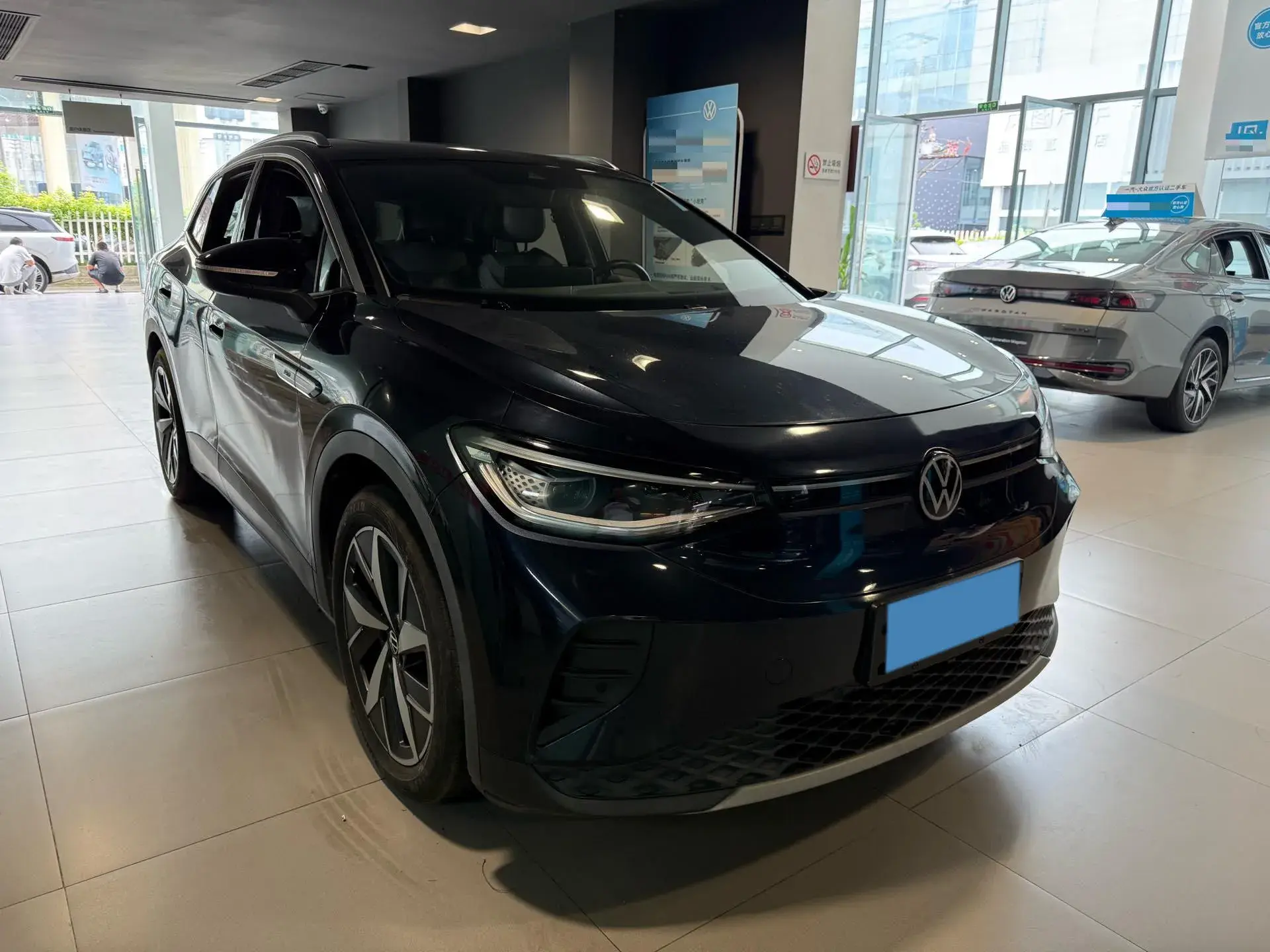 2021 VOLKSWAGEN ID.4 thumbnail 2