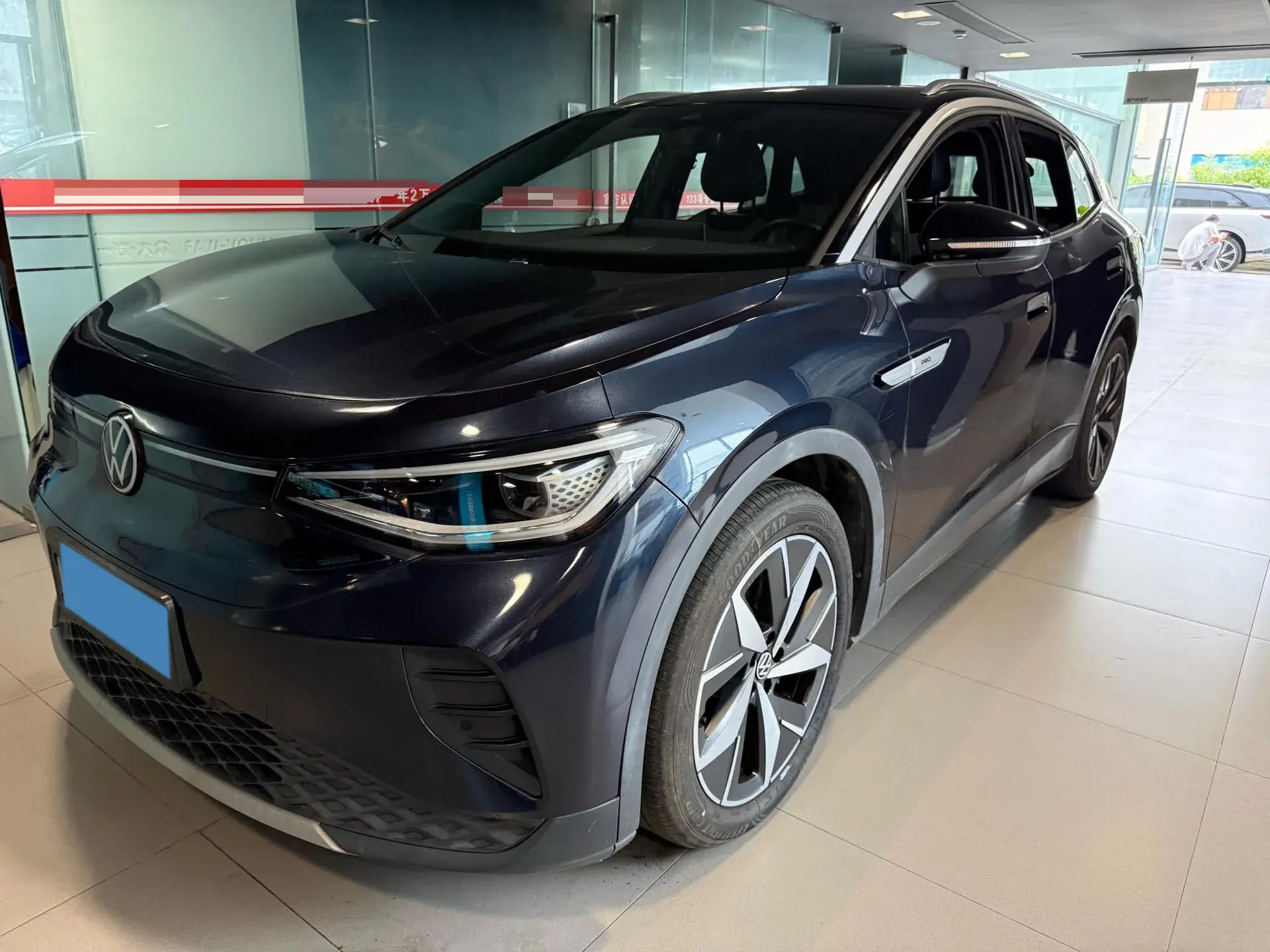 2021 VOLKSWAGEN ID.4 view 1