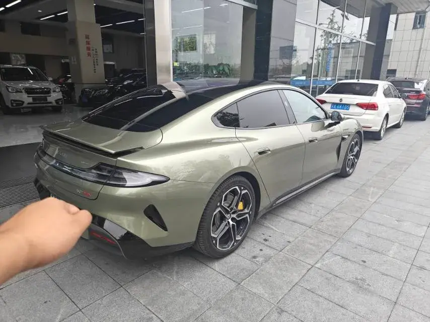 2024 MI SU7 thumbnail 4