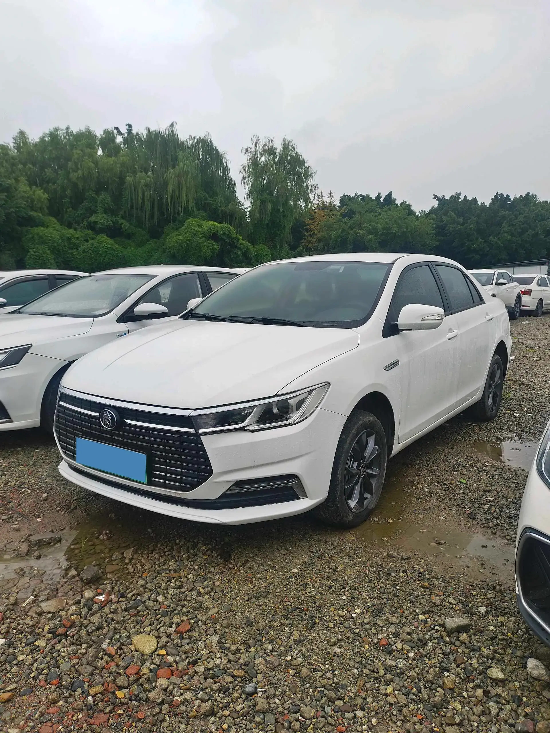 2021 BYD QIN view 1