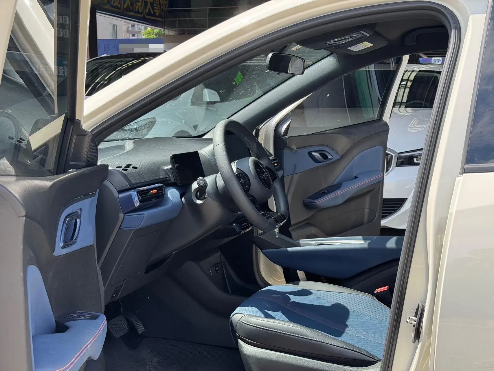 2024 BYD SEAGULL thumbnail 4