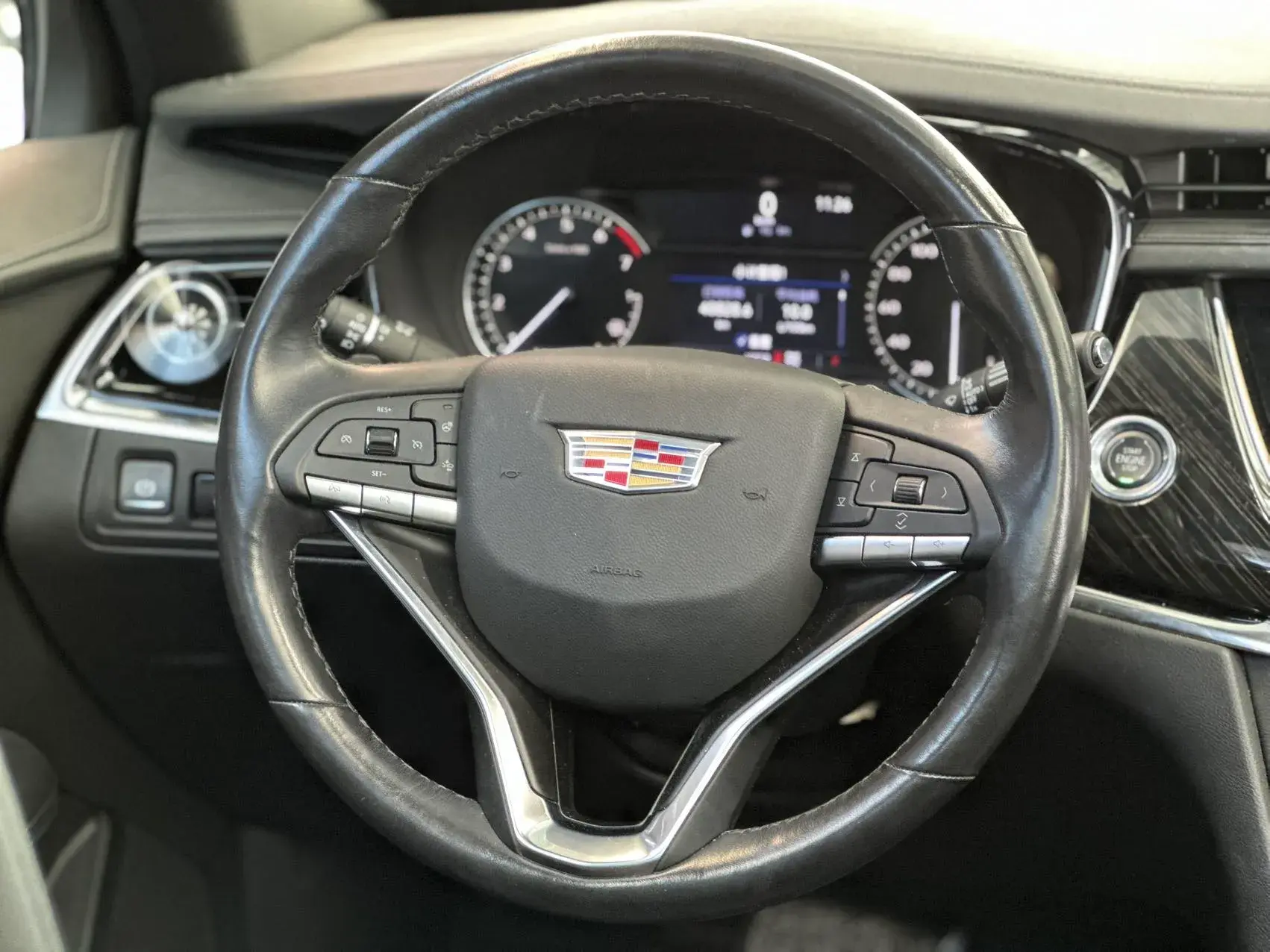 2021 CADILLAC XT6 thumbnail 3