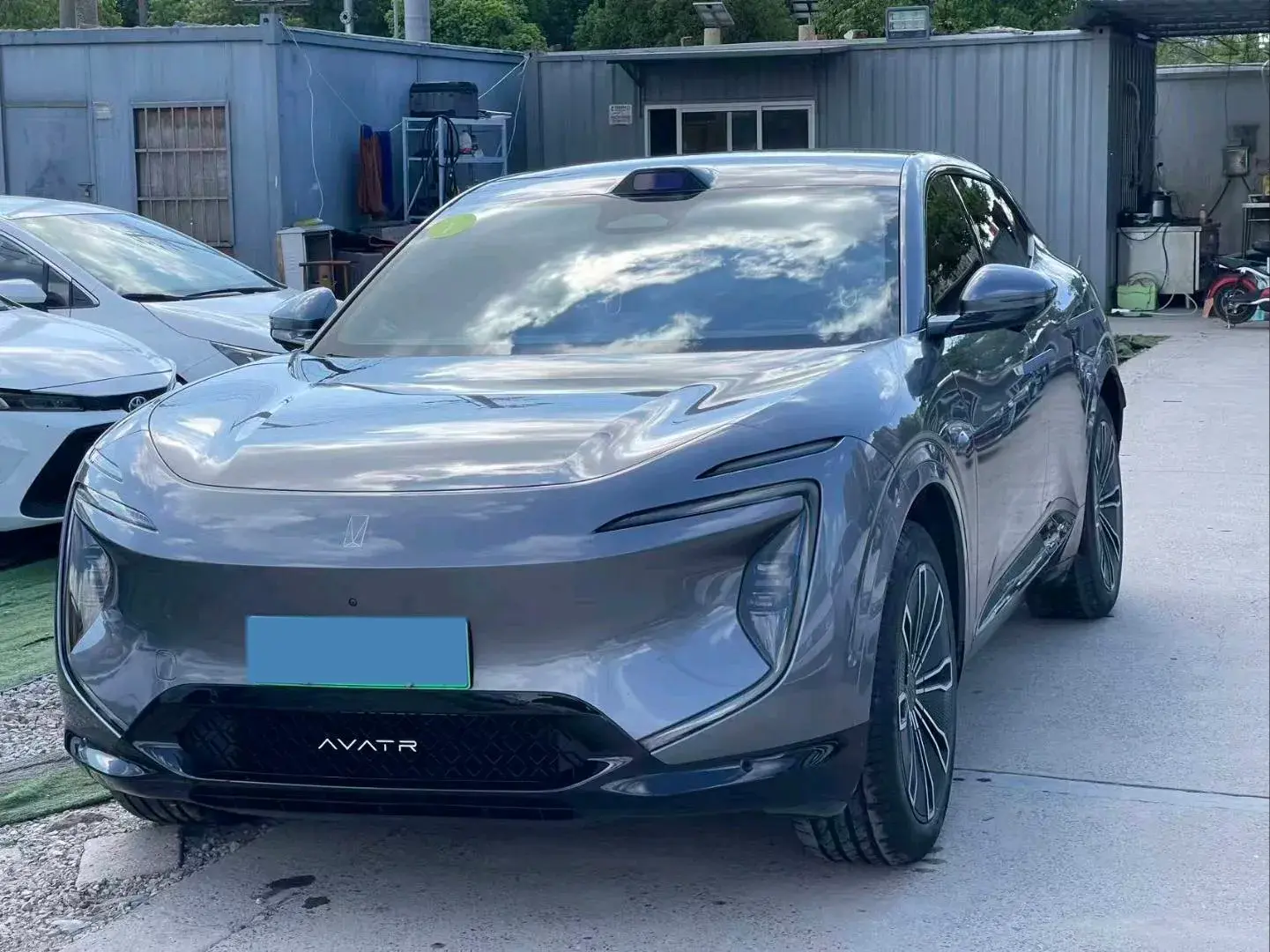 2024 AVATR 07 view 1