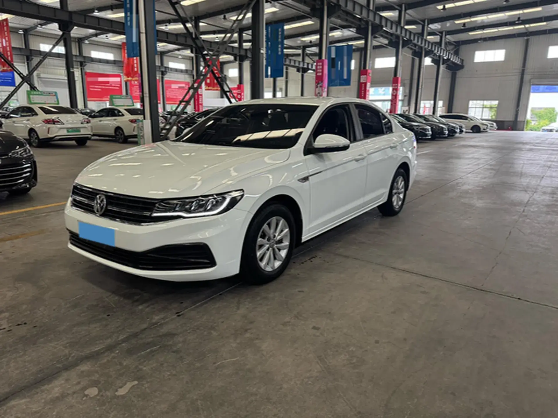 2019 VOLKSWAGEN BORA view 1