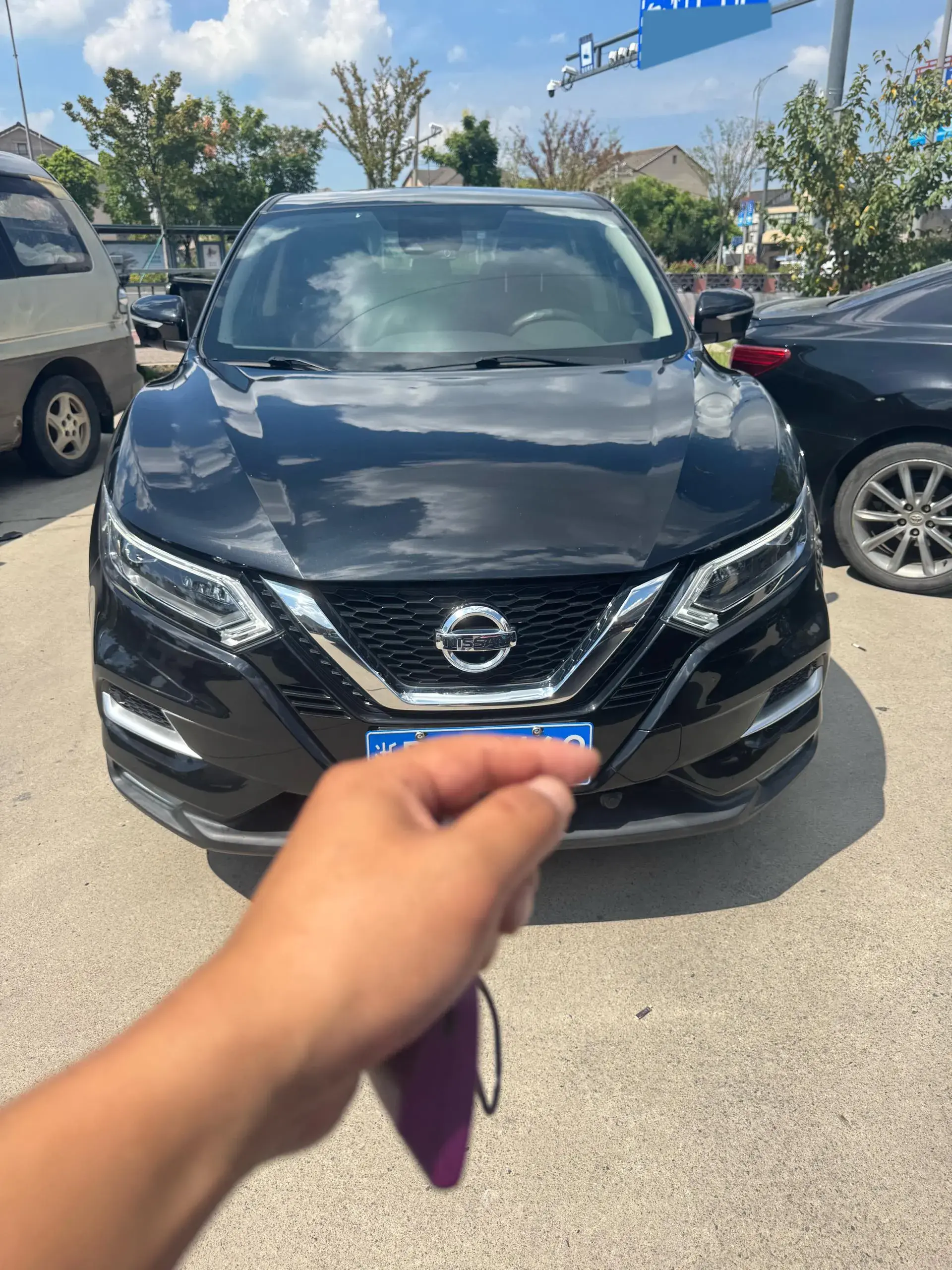 2021 NISSAN QASHQAI thumbnail 2