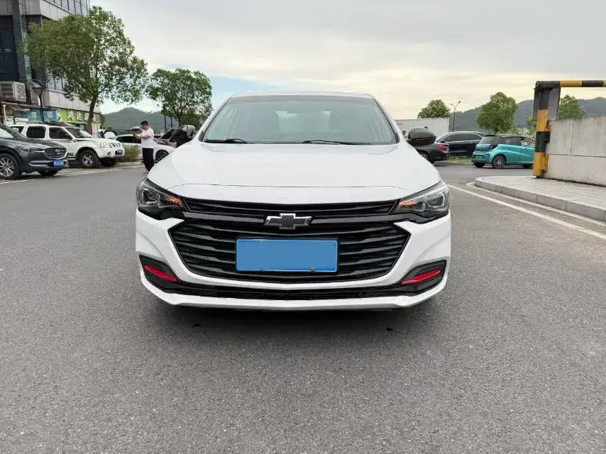 2020 CHEVROLET MONZA thumbnail 2