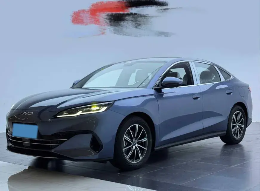 2024 BYD SEAL view 1