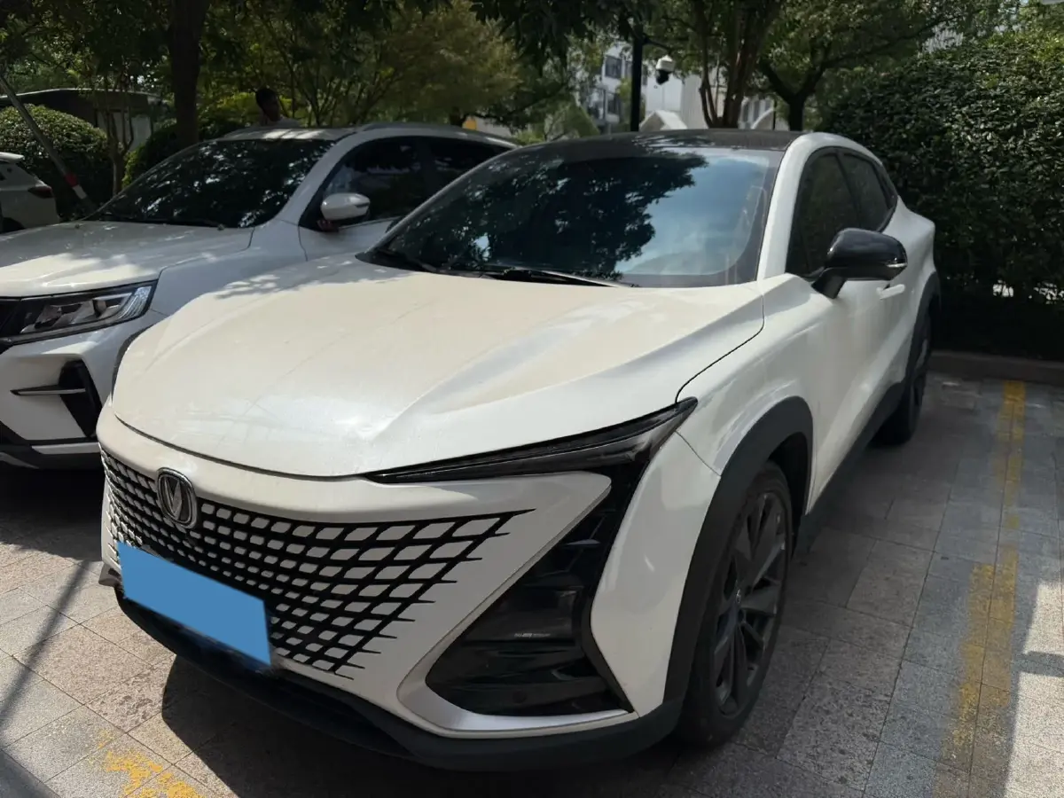 2020 ChangAn UNI-T 1.5T 180HP L4 7DCT