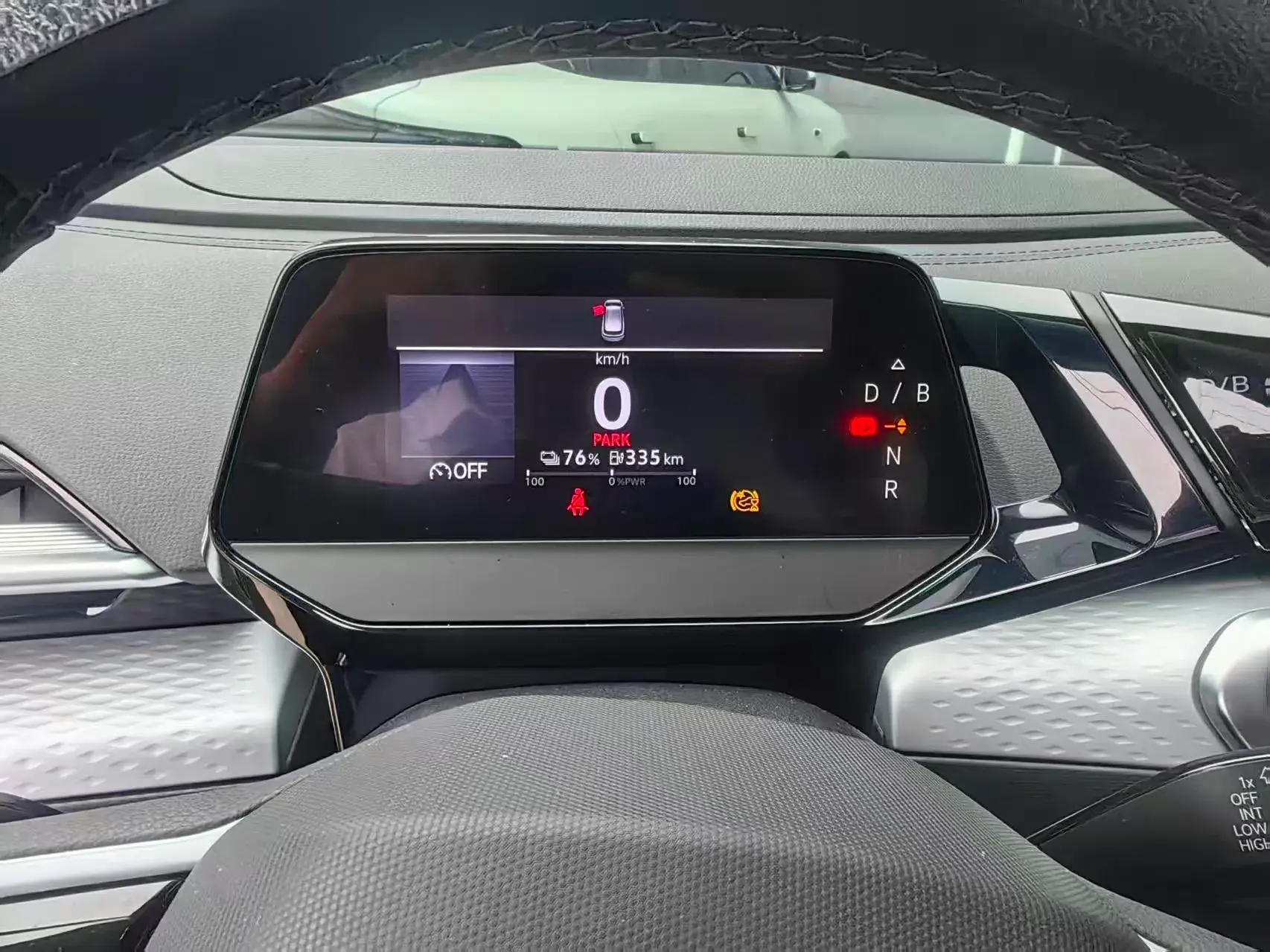 2022 VOLKSWAGEN ID.6 thumbnail 2