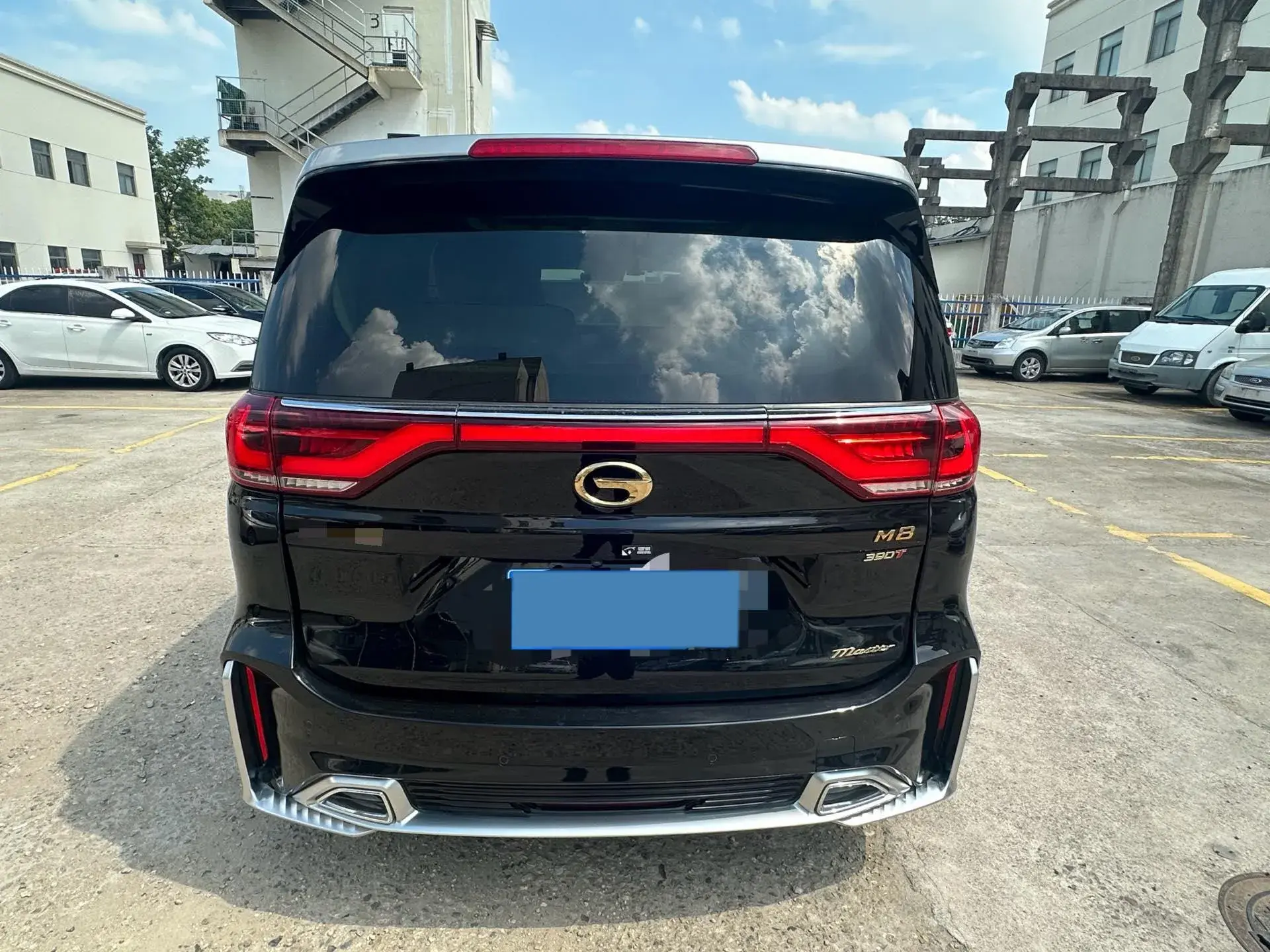 2021 GAC TRUMPCHI thumbnail 4