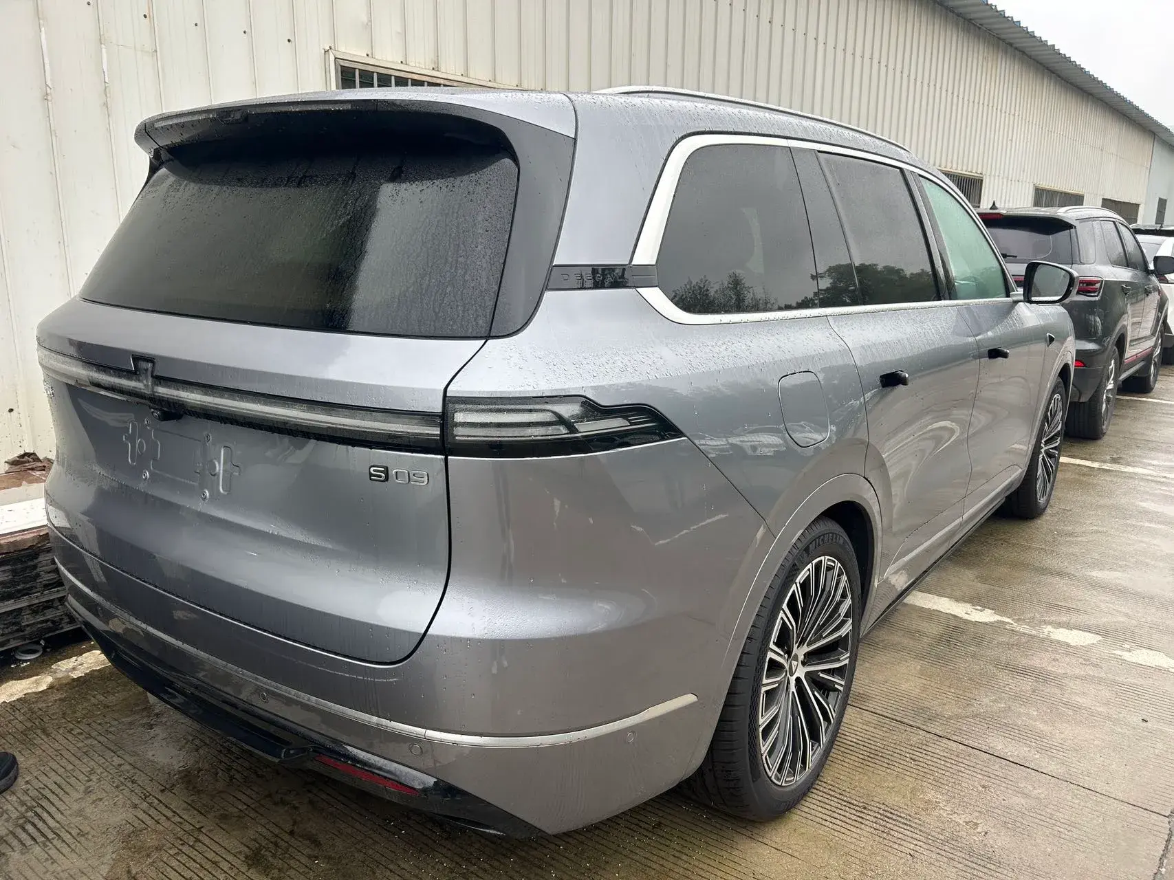 2025 DEEPAL S09 thumbnail 3