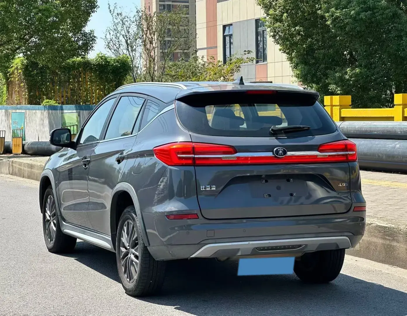 2019 BYD SONG thumbnail 3