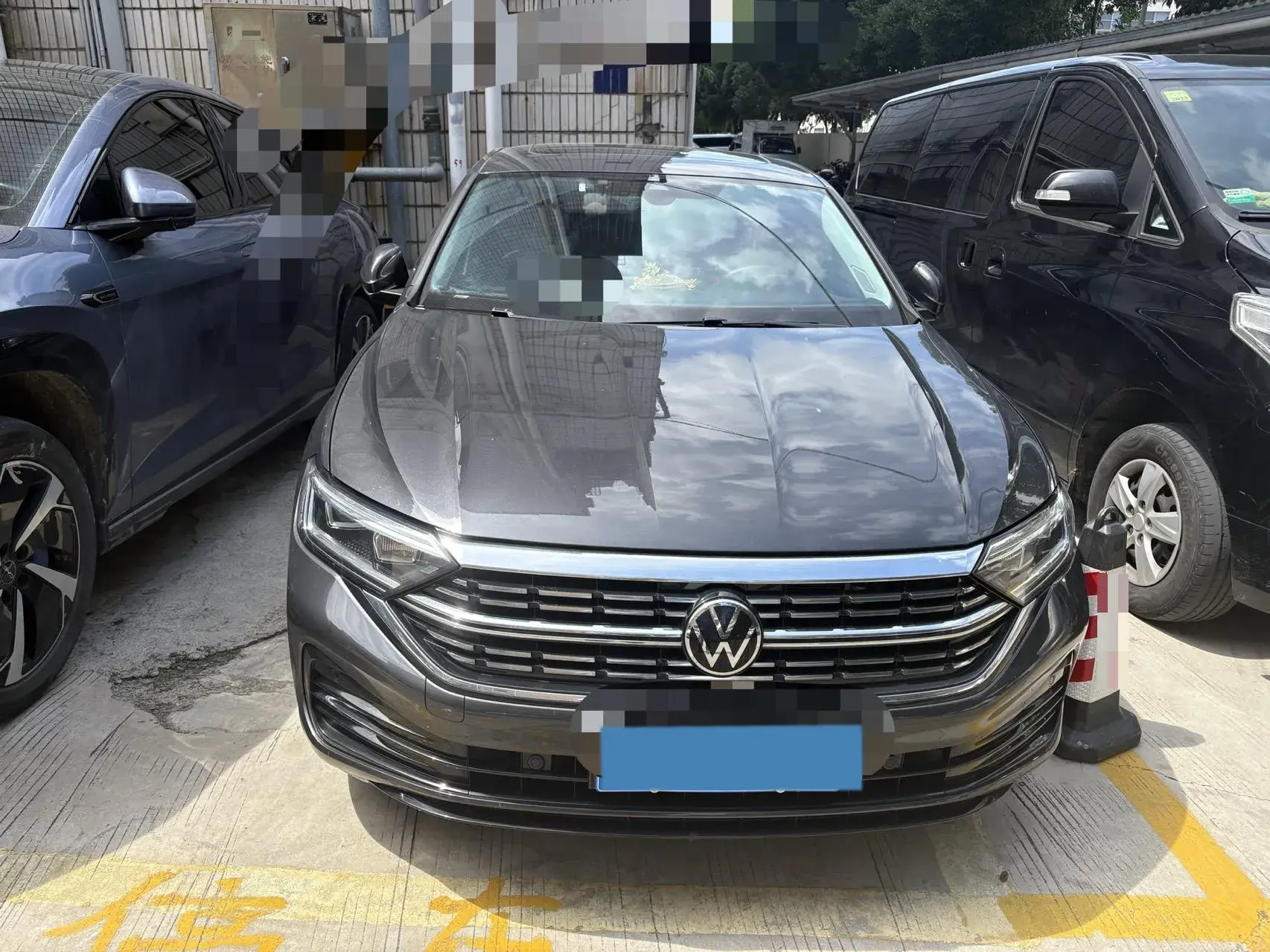 2023 VOLKSWAGEN SAGITAR thumbnail 2