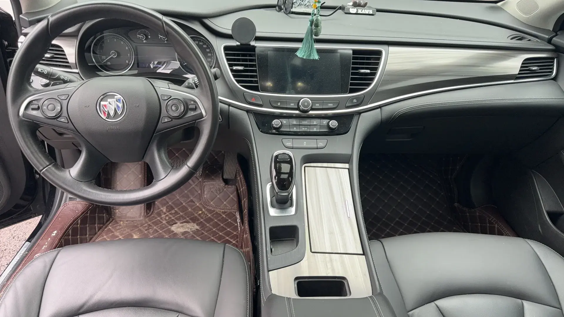 2021 BUICK LARCOSSE thumbnail 4