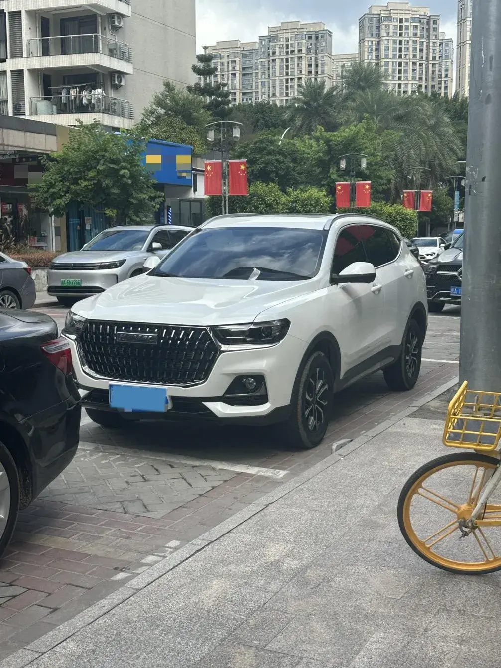 2023 HAVAL H6 view 1