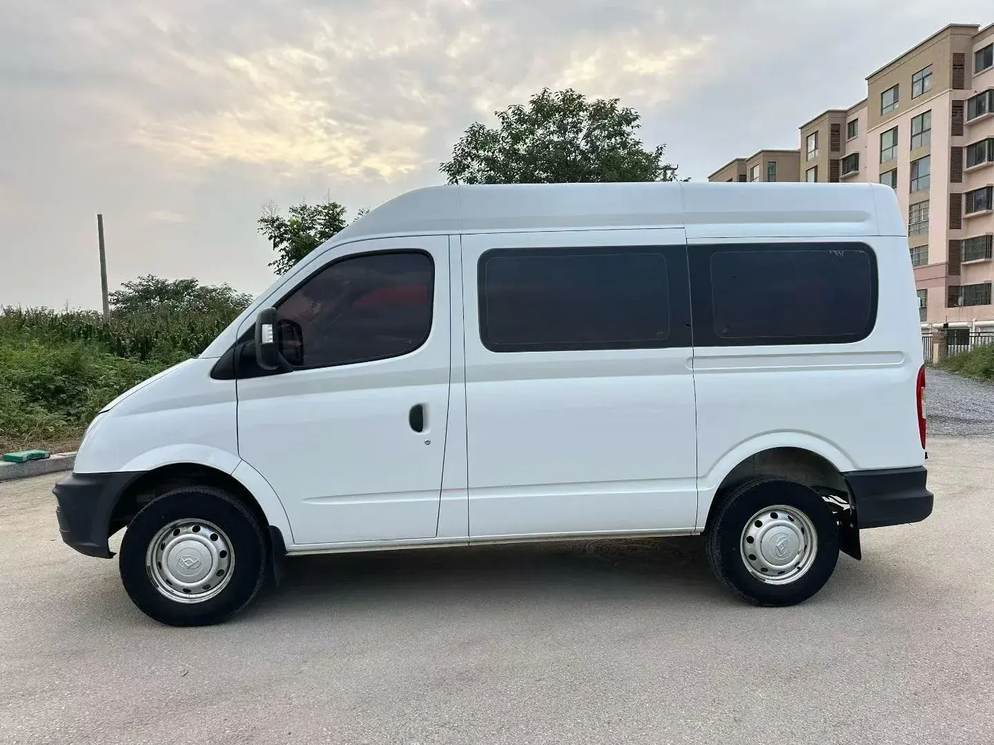 2020 MAXUS XINTU thumbnail 2