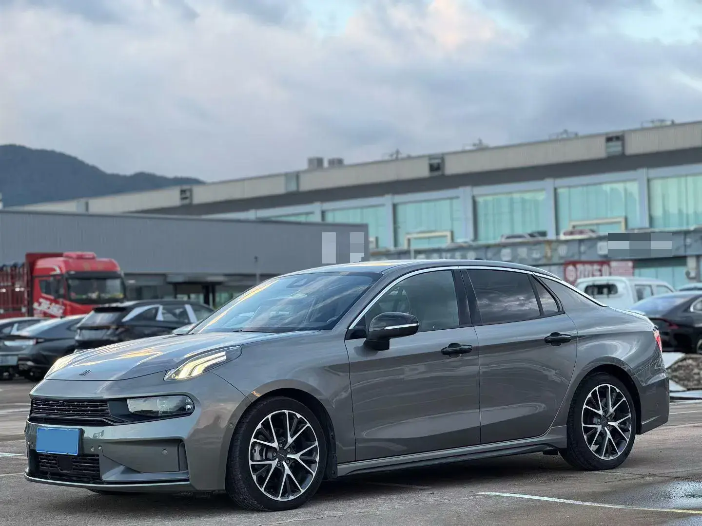 2021 LYNK&CO 03 view 1