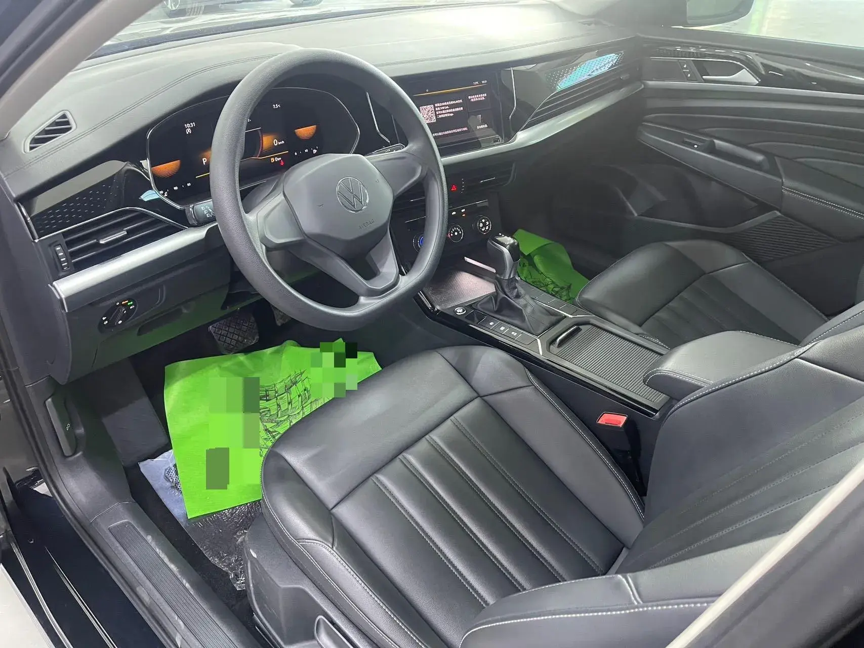 2022 VOLKSWAGEN PASSAT thumbnail 4