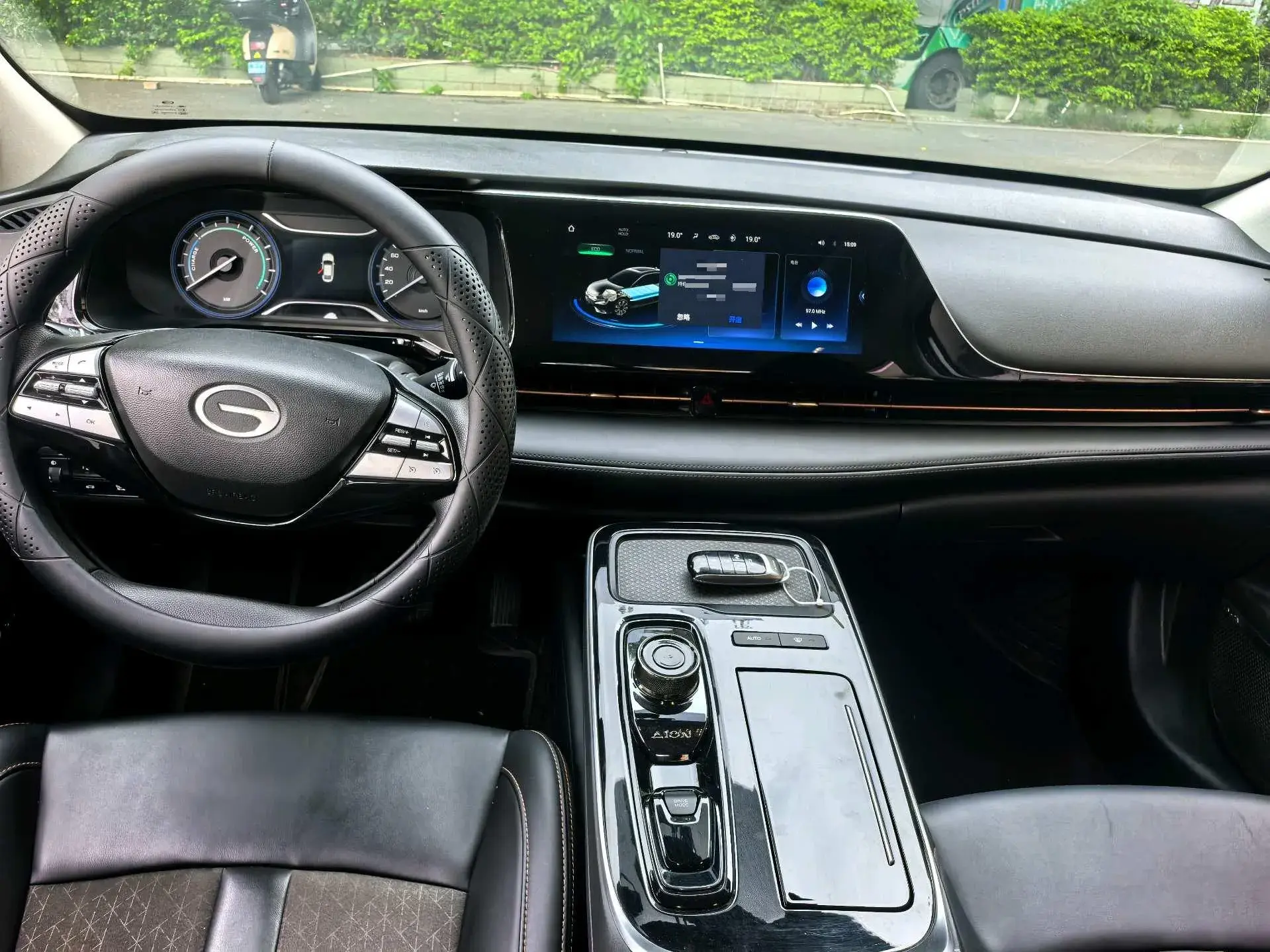 2022 AION S thumbnail 2