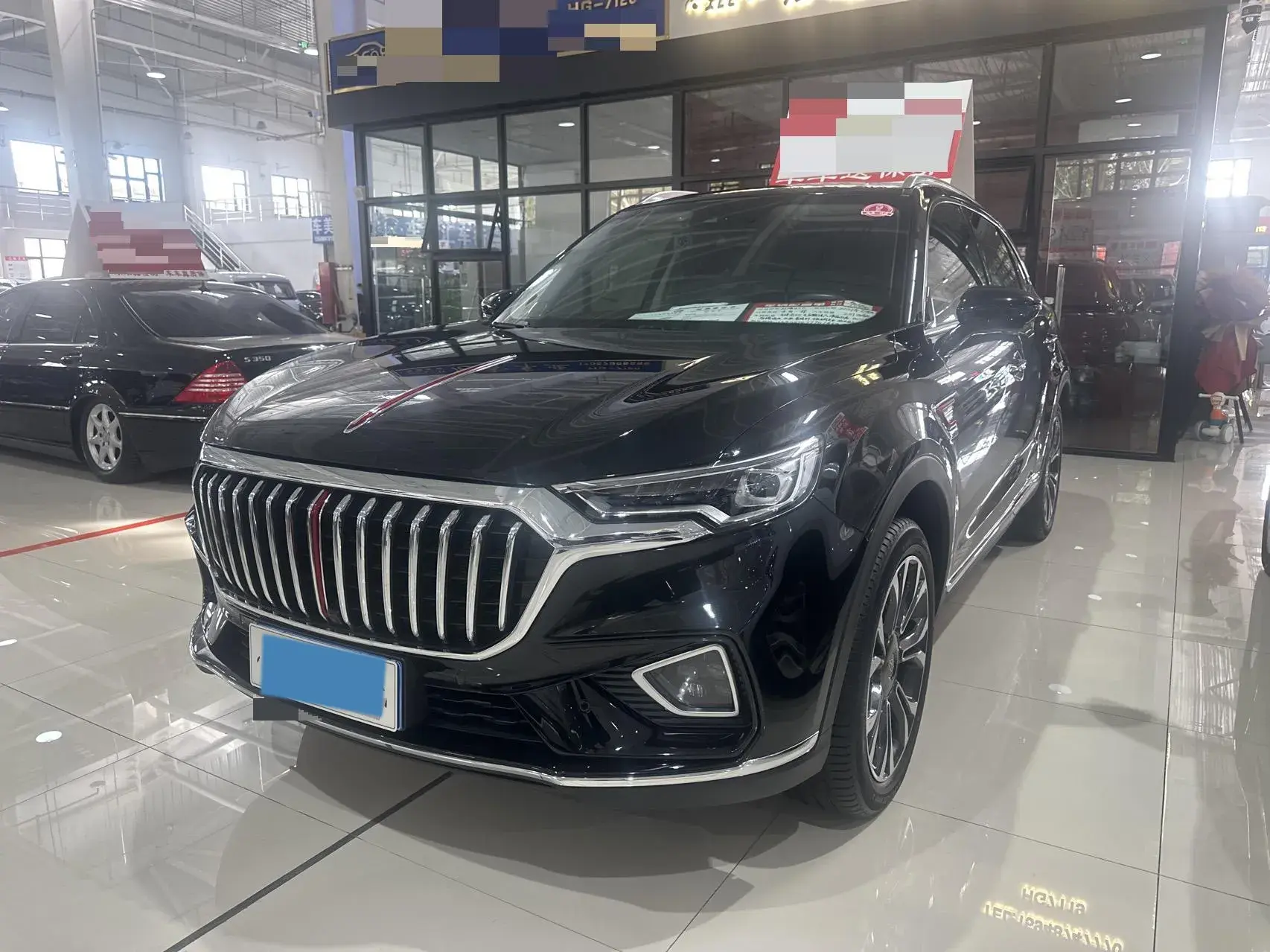 2022 HONGQI HS5 view 1