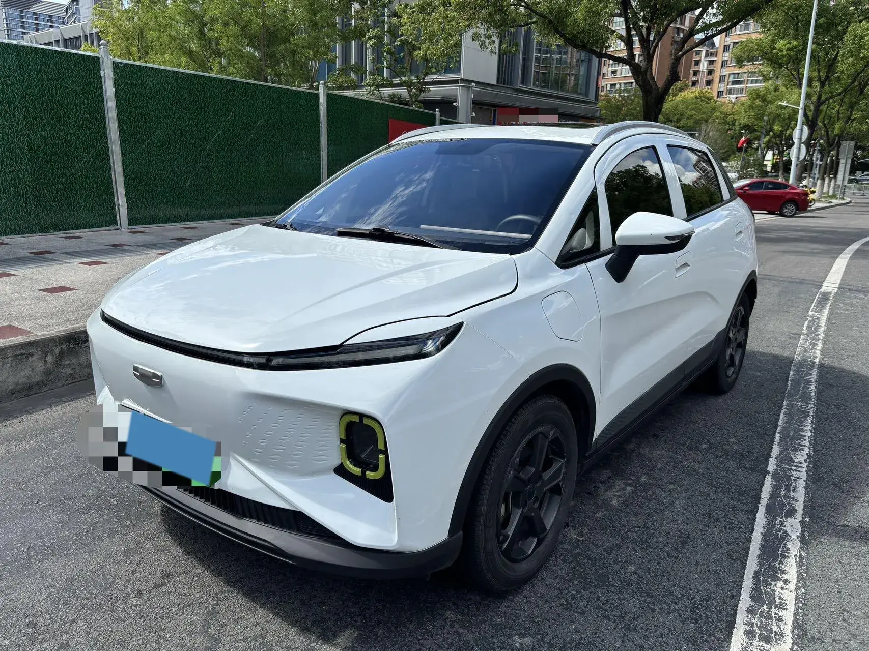 2022 GEOMETRY E view 1