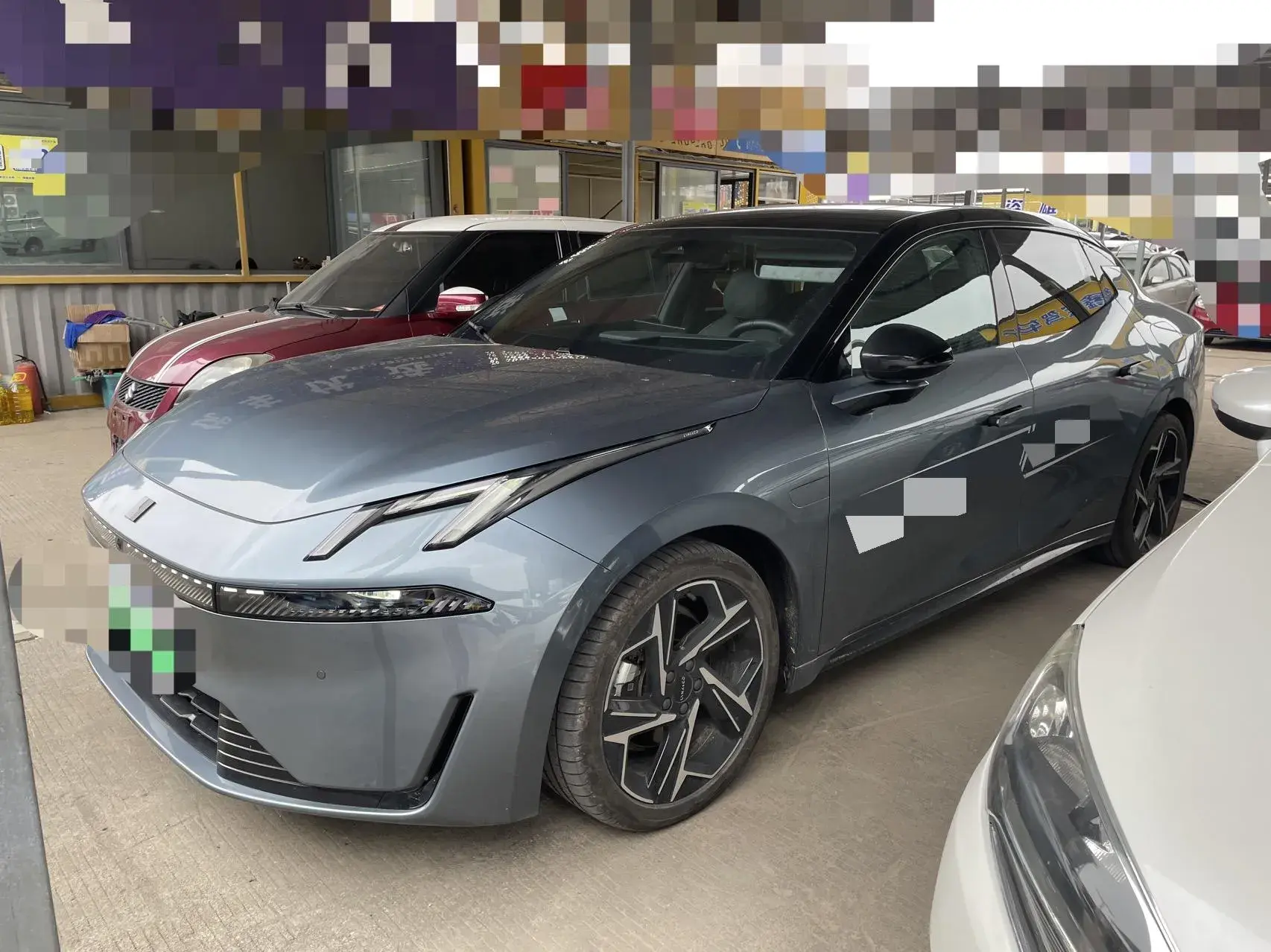 2025 LYNK&CO 06 view 1