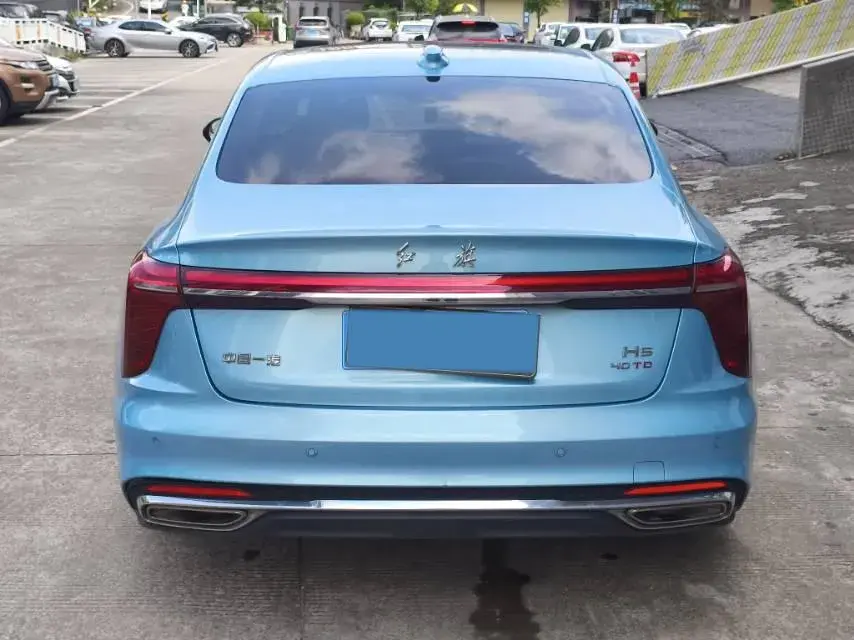 2023 HONGQI H5 thumbnail 4