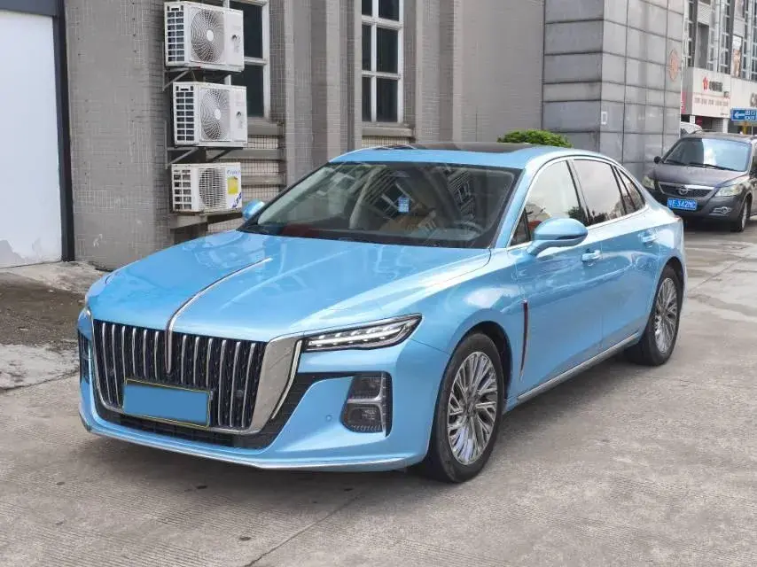 2023 HONGQI H5 view 1