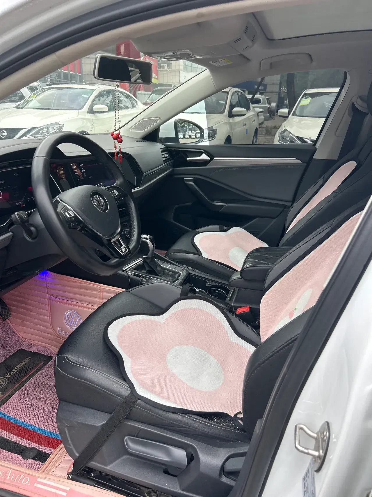 2020 VOLKSWAGEN SAGITAR thumbnail 3