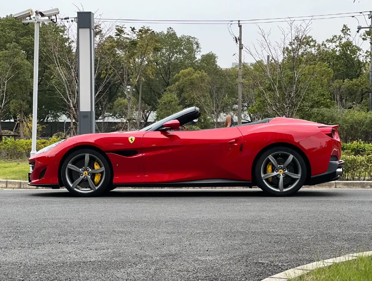 2018 Ferrari Portofino 3.9T 600HP V8 7DCT,autocango,china used car exporter,china ev exporter,chinese used car exporter,chinese used ev exporter