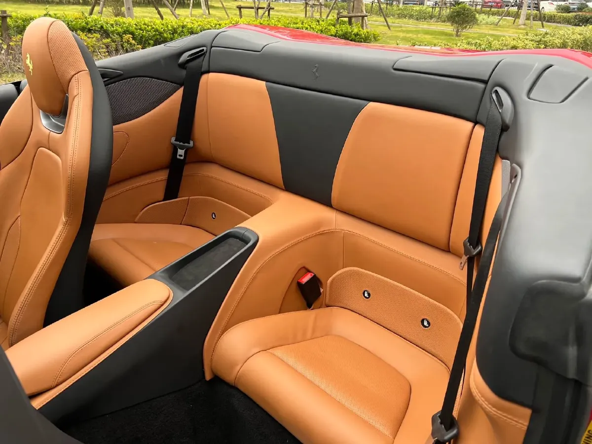 2018 Ferrari Portofino 3.9T 600HP V8 7DCT,autocango,china used car exporter,china ev exporter,chinese used car exporter,chinese used ev exporter