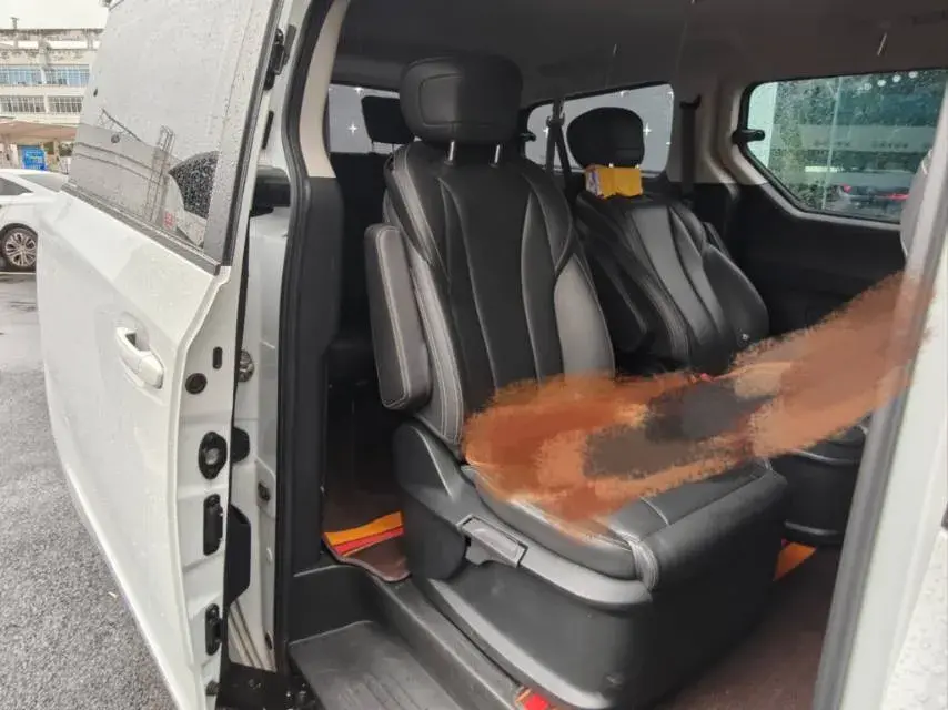 2024 MAXUS G10 thumbnail 3