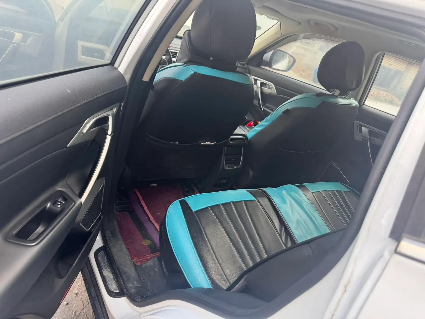 2018 GEELY AZKARRA thumbnail 4