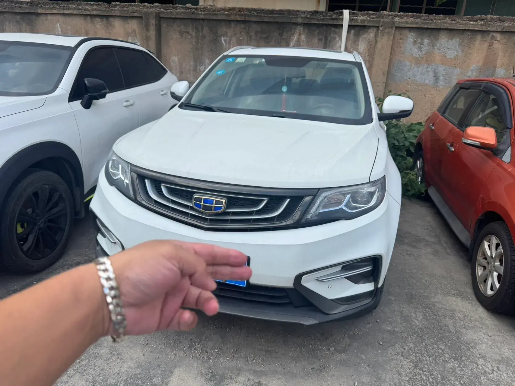 2018 GEELY AZKARRA thumbnail 2