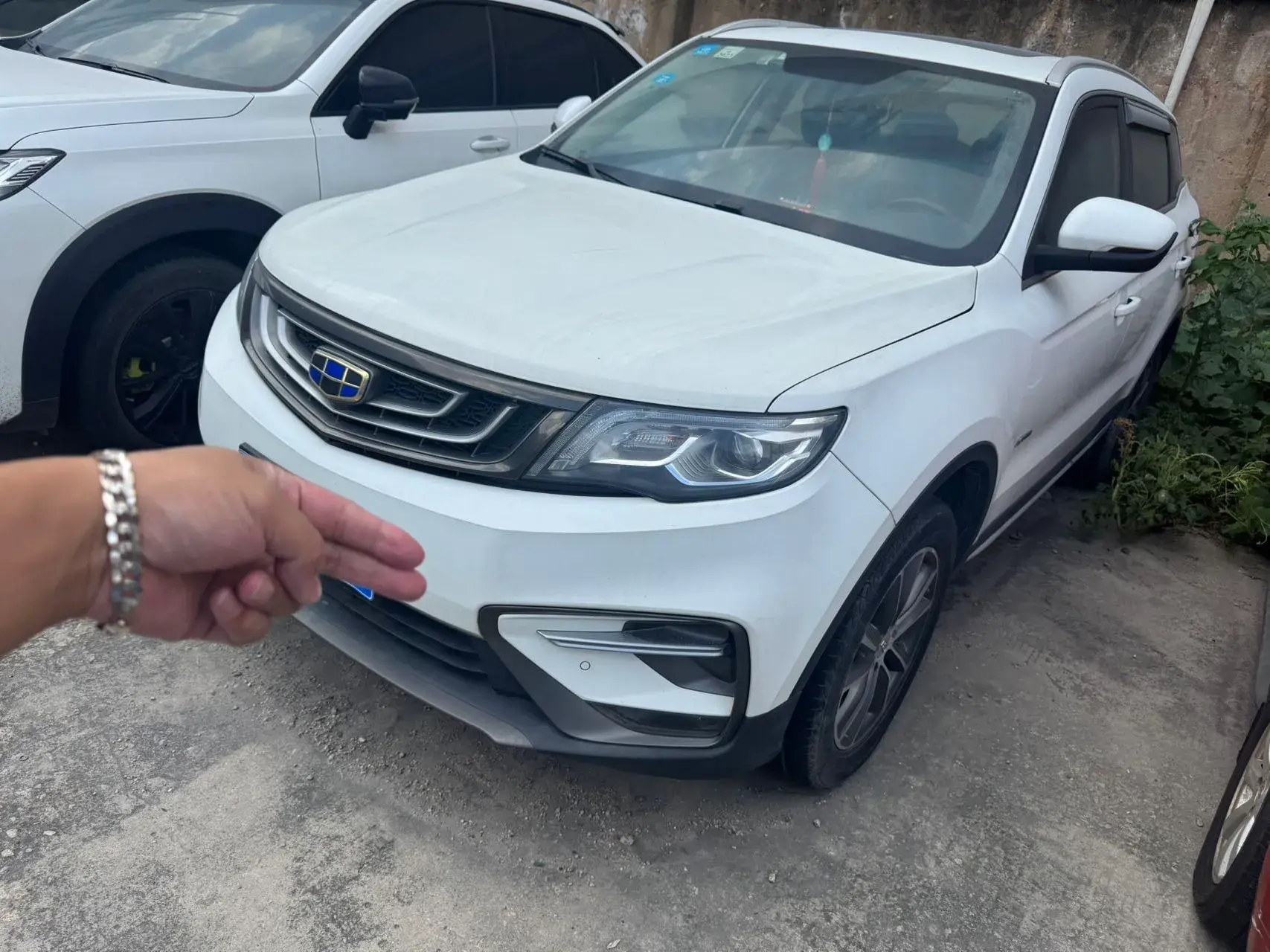 2018 GEELY AZKARRA view 1