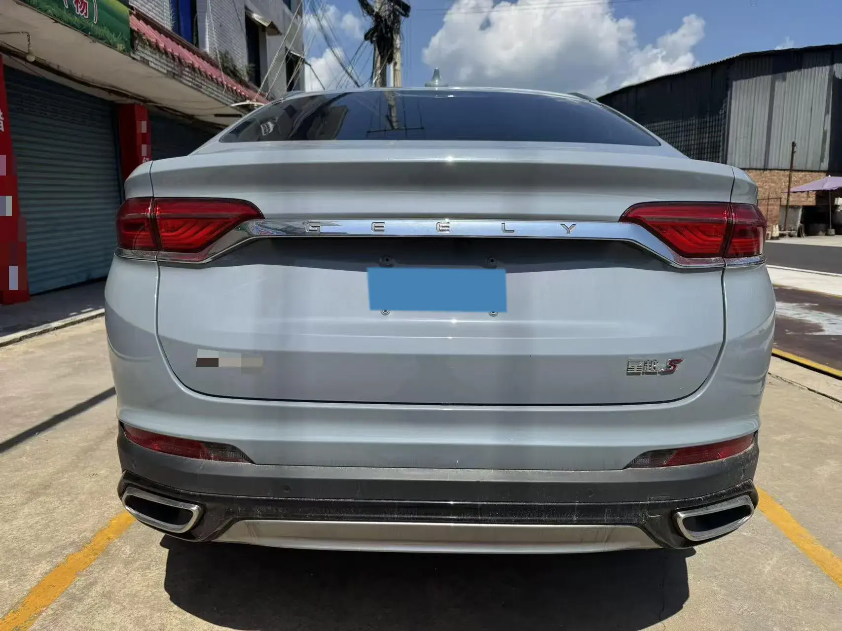 2021 GEELY TUGELLA thumbnail 3