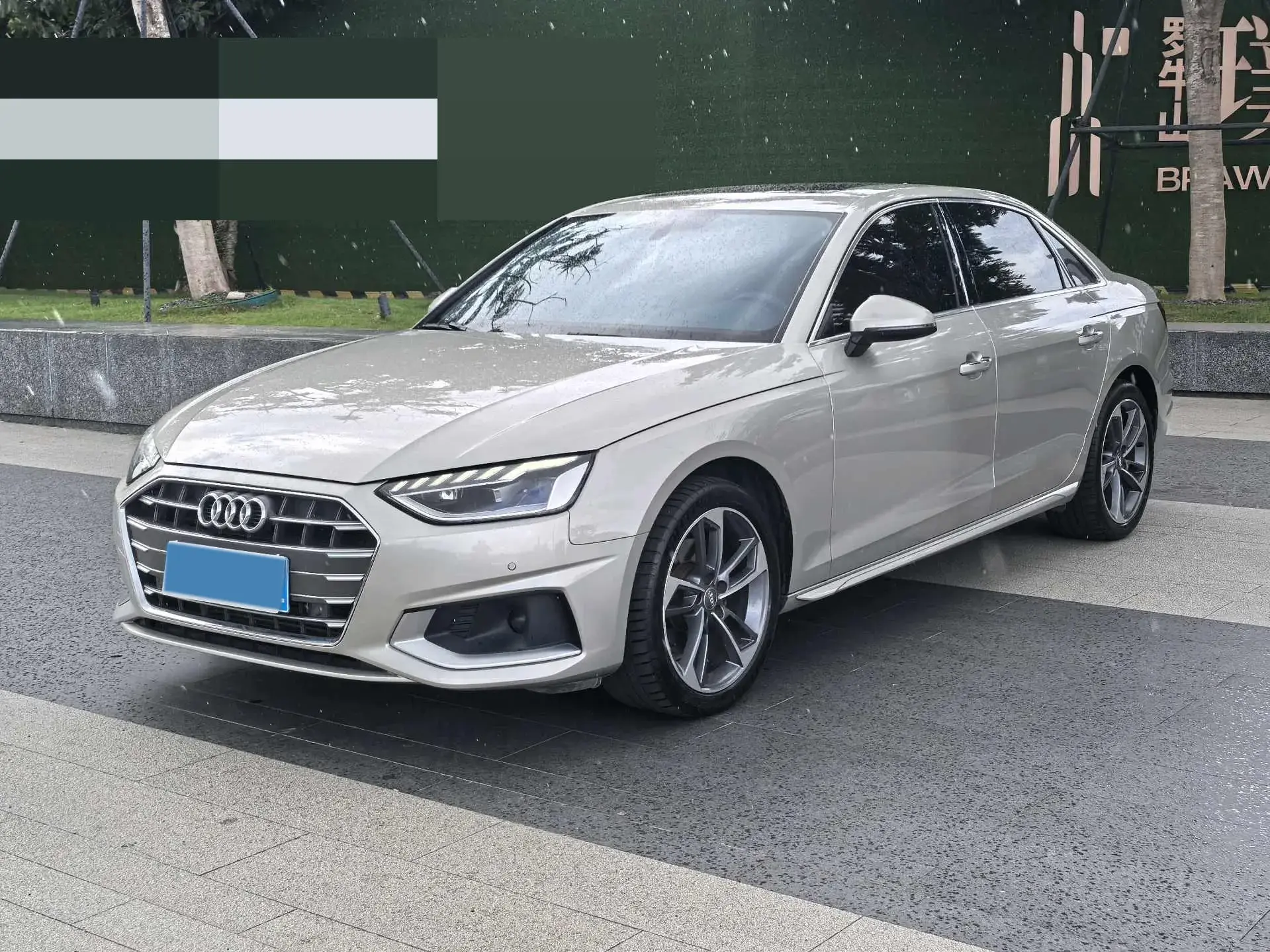 2020 AUDI A4L view 1