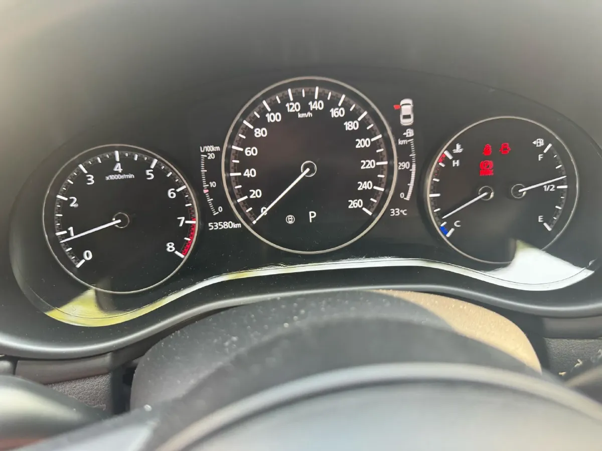 2022 Mazda 3 Axela 2.0L 158HP L4 6AT,autocango,china used car exporter,china ev exporter,chinese used car exporter,chinese used ev exporter